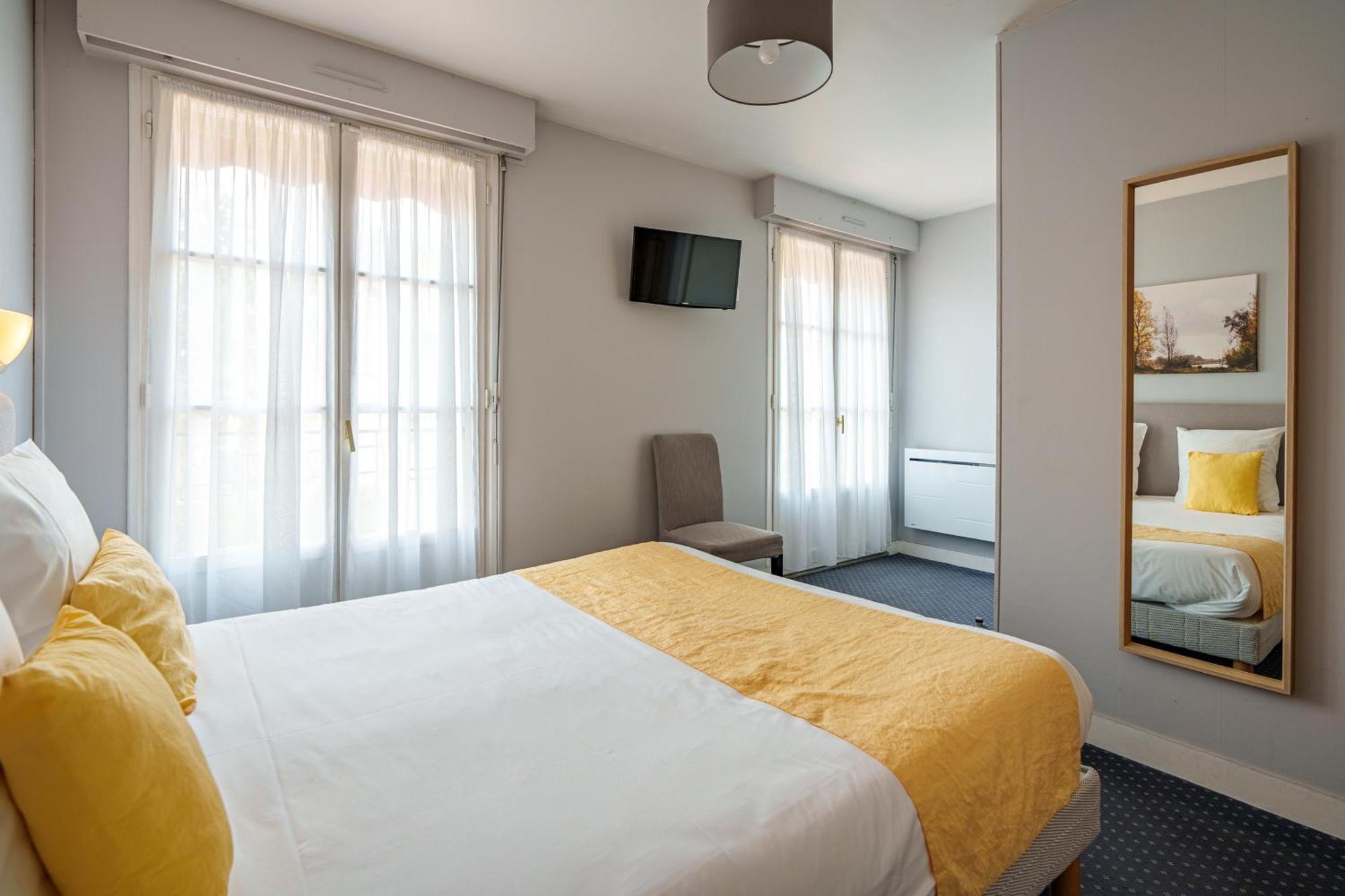 Hotel Val De Loire Azay-le-Rideau Ngoại thất bức ảnh