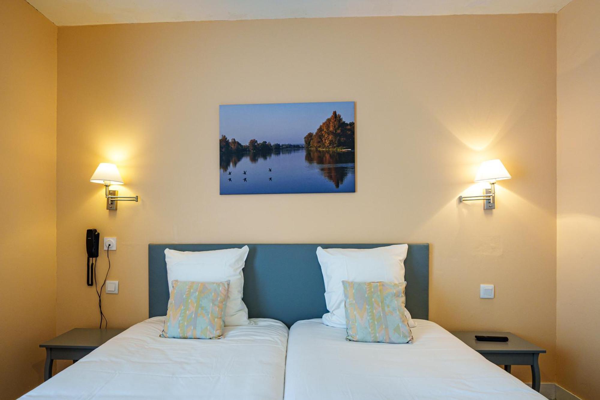 Hotel Val De Loire Azay-le-Rideau Ngoại thất bức ảnh