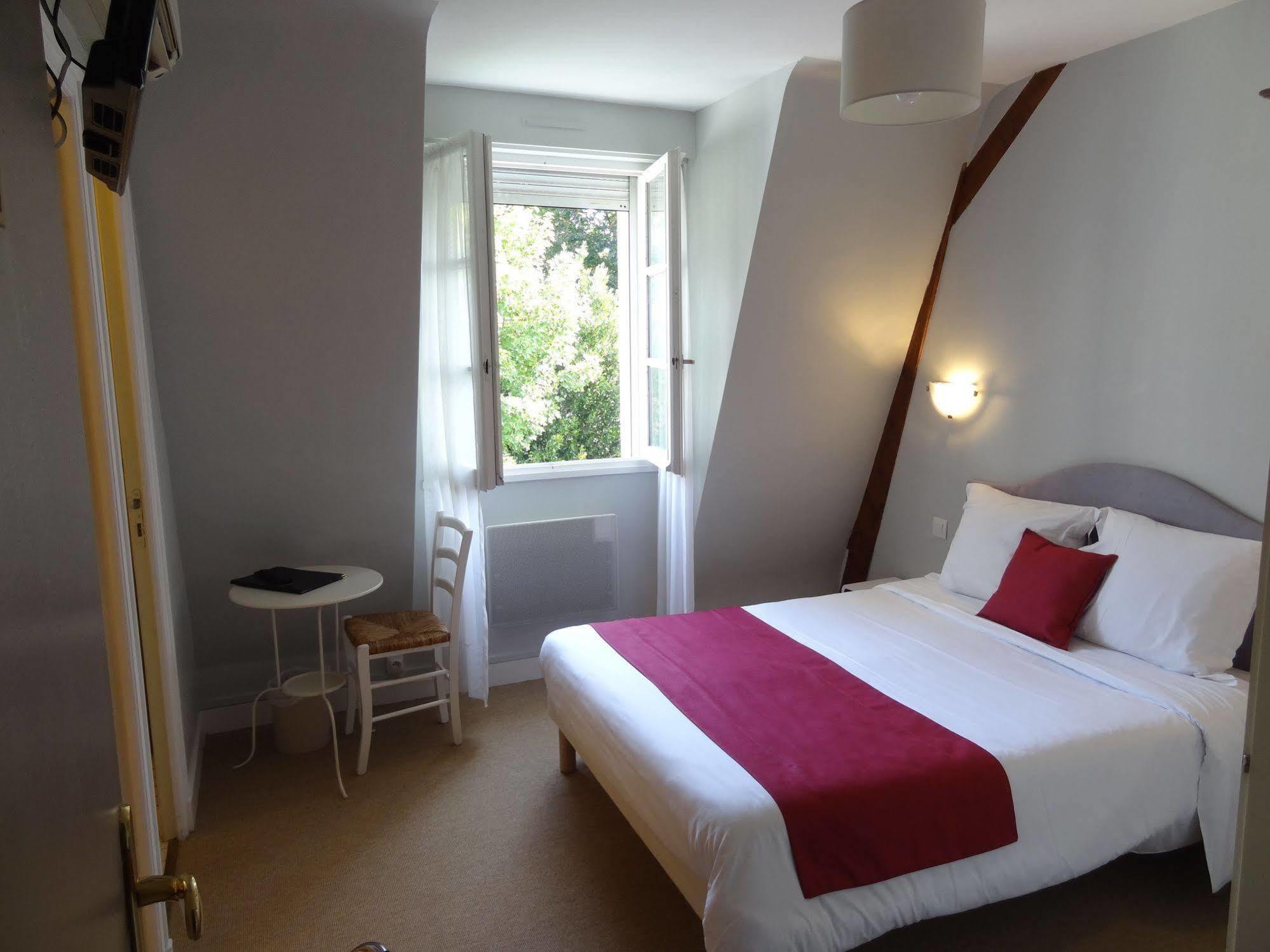Hotel Val De Loire Azay-le-Rideau Ngoại thất bức ảnh